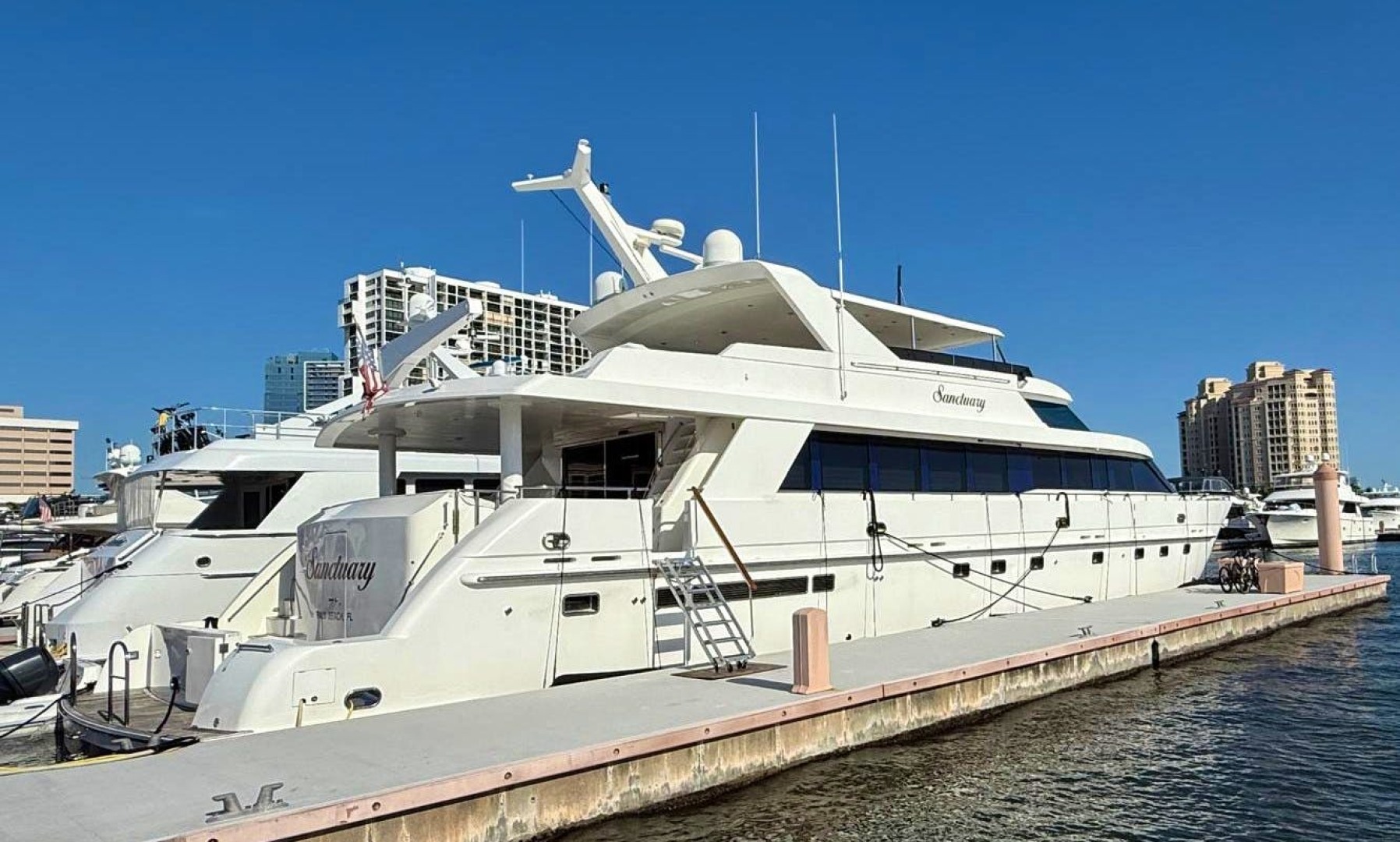 SANCTUARY 100ft Hargrave Yacht For Sale SANCTUARY 100ft Hargrave Yacht For Sale
