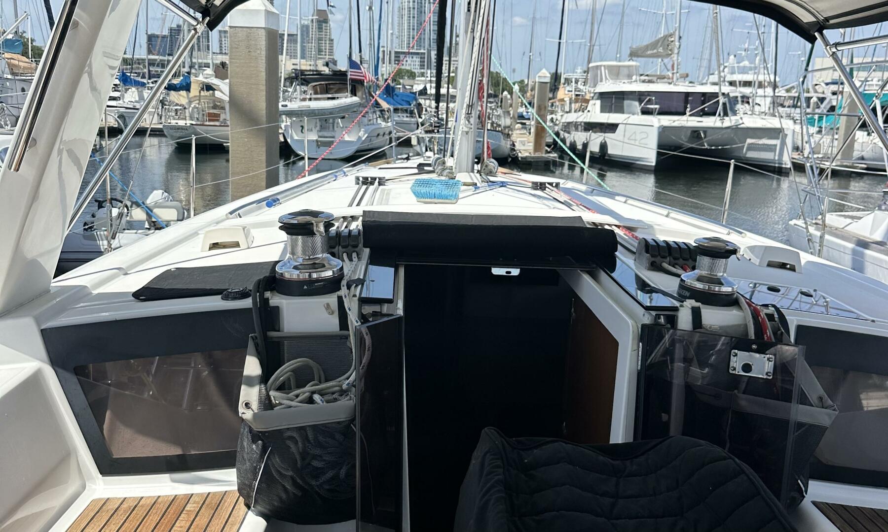 Lele Kalua 41ft Beneteau Yacht For Sale