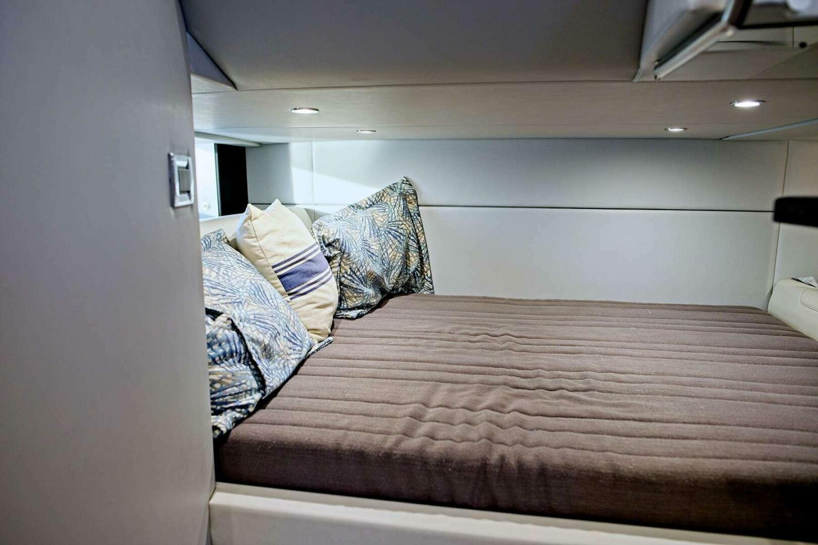 TRUE NORTH 42ft Formula Yacht For Sale