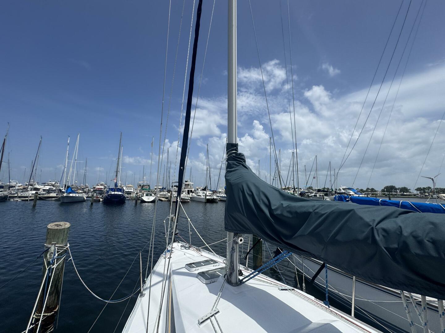 28ft Beneteau Yacht For Sale