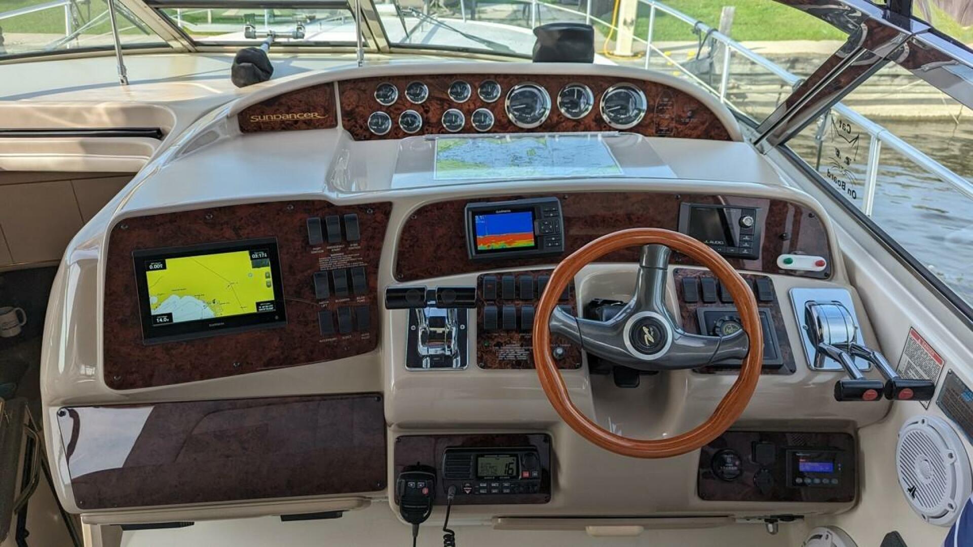 1998 Sea Ray 370 Sundancer
