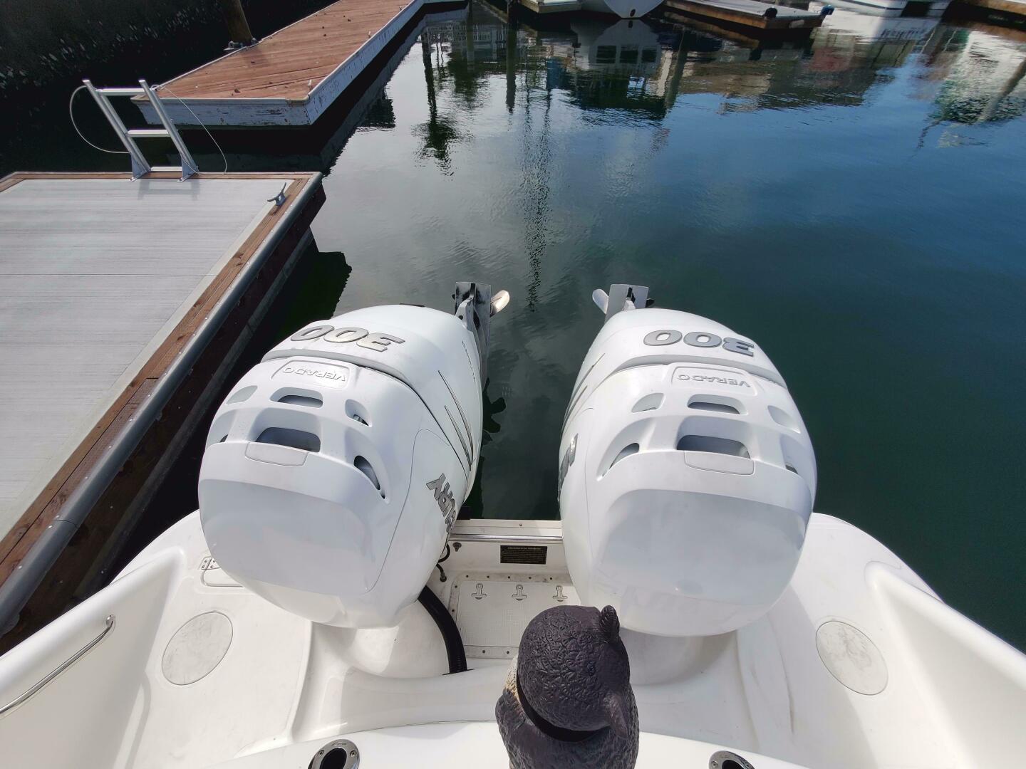 Shana Linn 32ft Boston Whaler Yacht For Sale