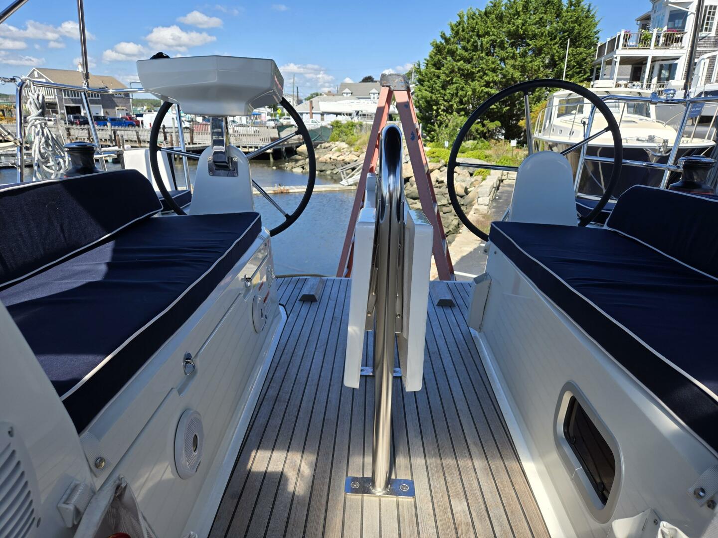 No Worries 30ft Beneteau Yacht For Sale