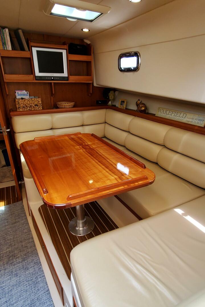 Thirsty Boy 34ft Mainship Yacht For Sale