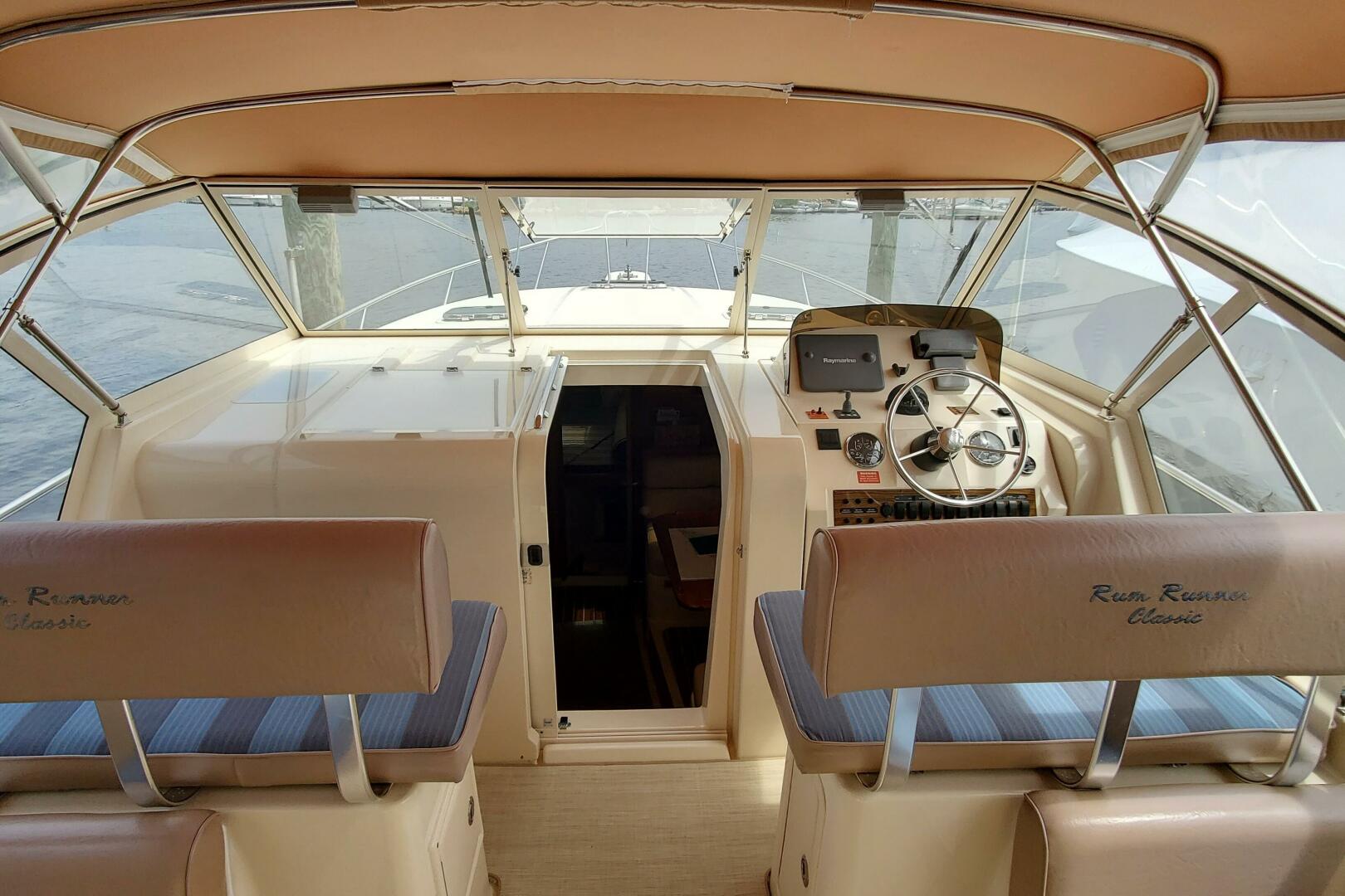 Thirsty Boy 34ft Mainship Yacht For Sale
