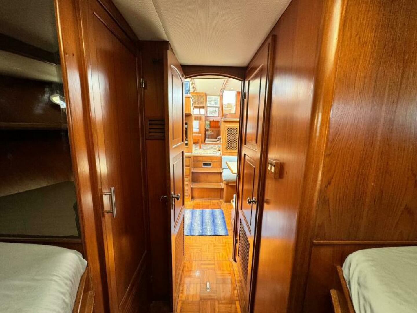 47ft Marine Trader Yacht For Sale