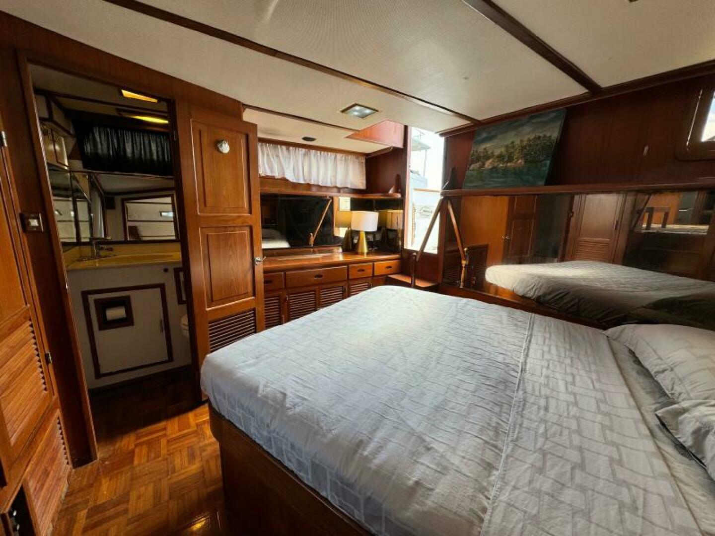 47ft Marine Trader Yacht For Sale