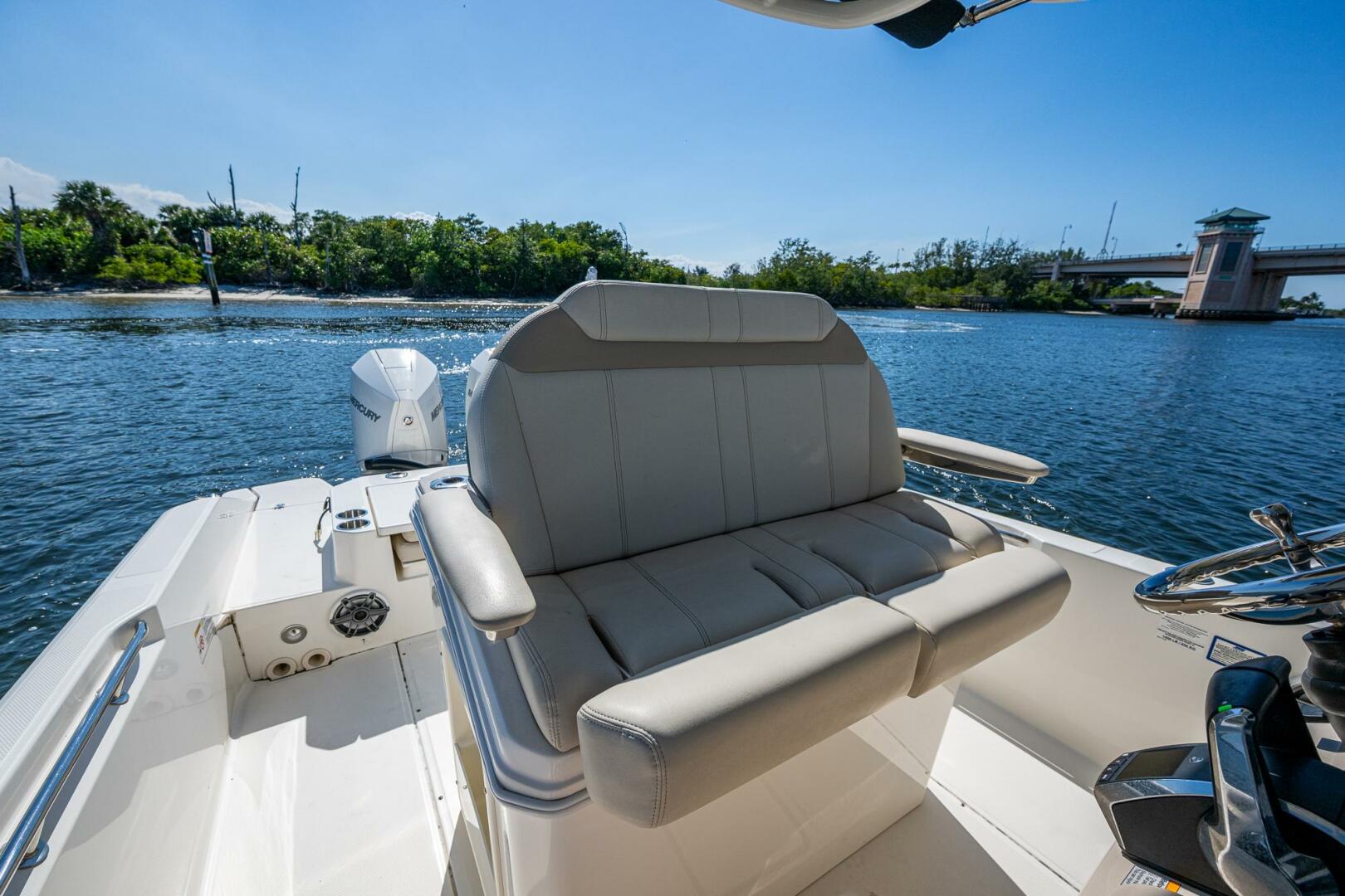 Cookie Monster 28ft Boston Whaler Yacht For Sale