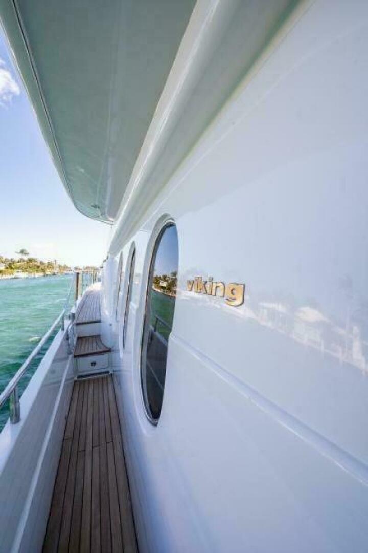OCTOBER PRINCESS 72ft Viking Sport Cruisers Yacht For Sale