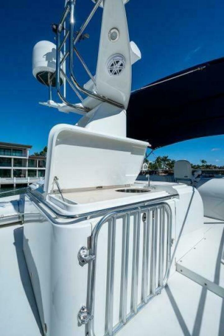 OCTOBER PRINCESS 72ft Viking Sport Cruisers Yacht For Sale