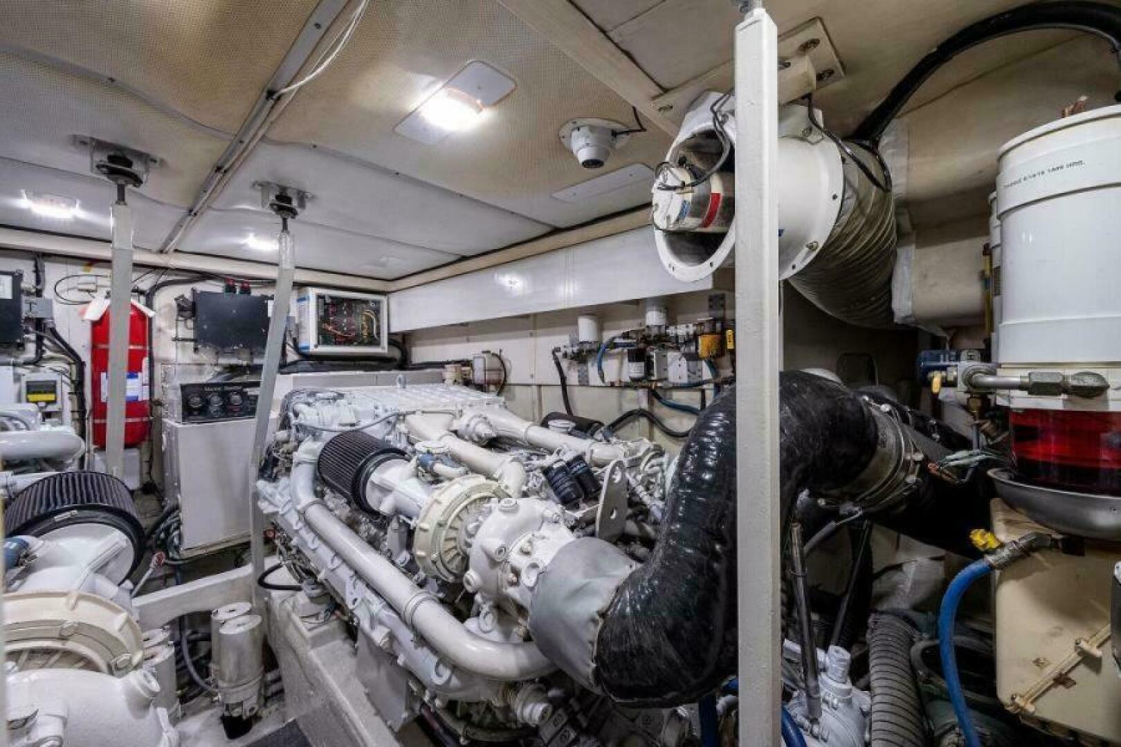 OCTOBER PRINCESS 72ft Viking Sport Cruisers Yacht For Sale