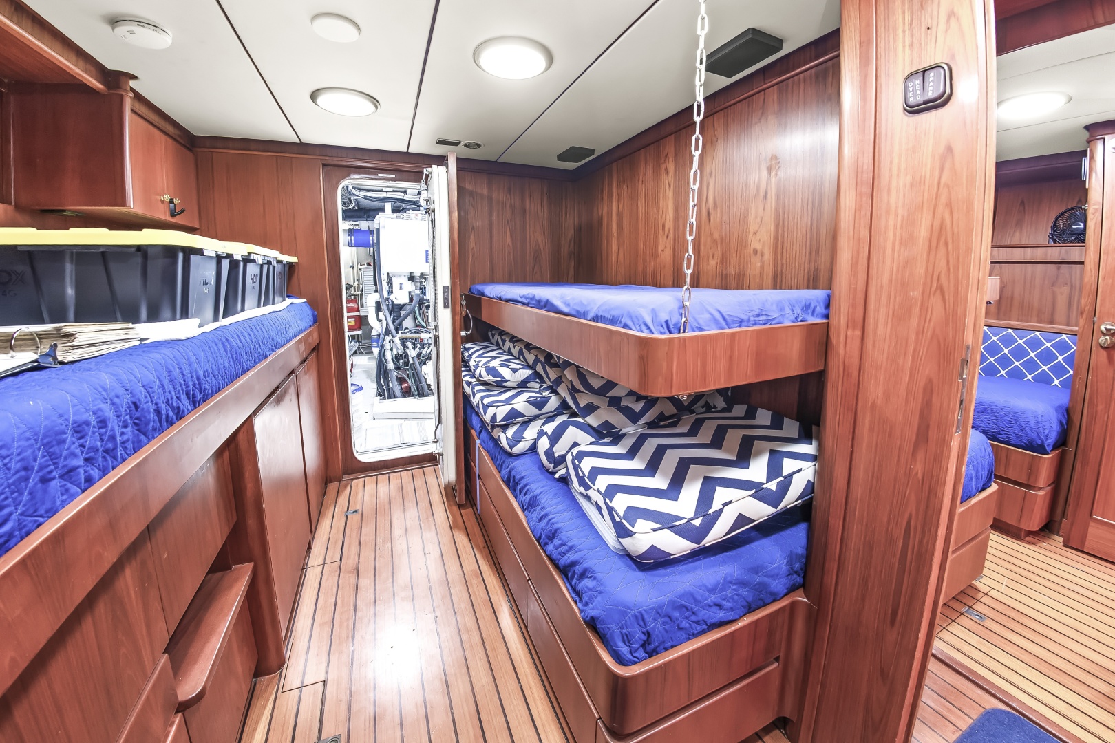 4 Umbrellas 78ft Jongert Yacht For Sale