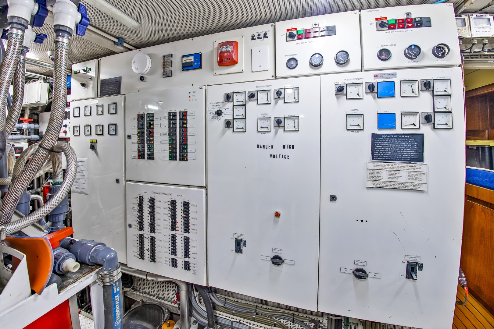 4 Umbrellas 78ft Jongert Yacht For Sale