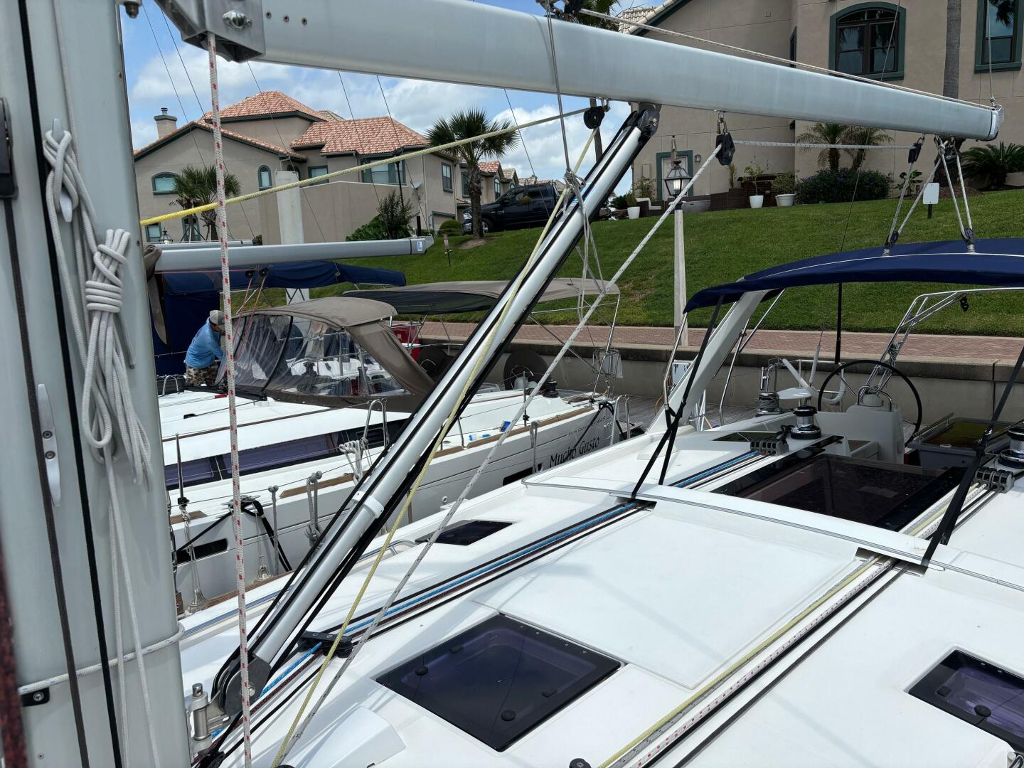 48ft Beneteau Yacht For Sale