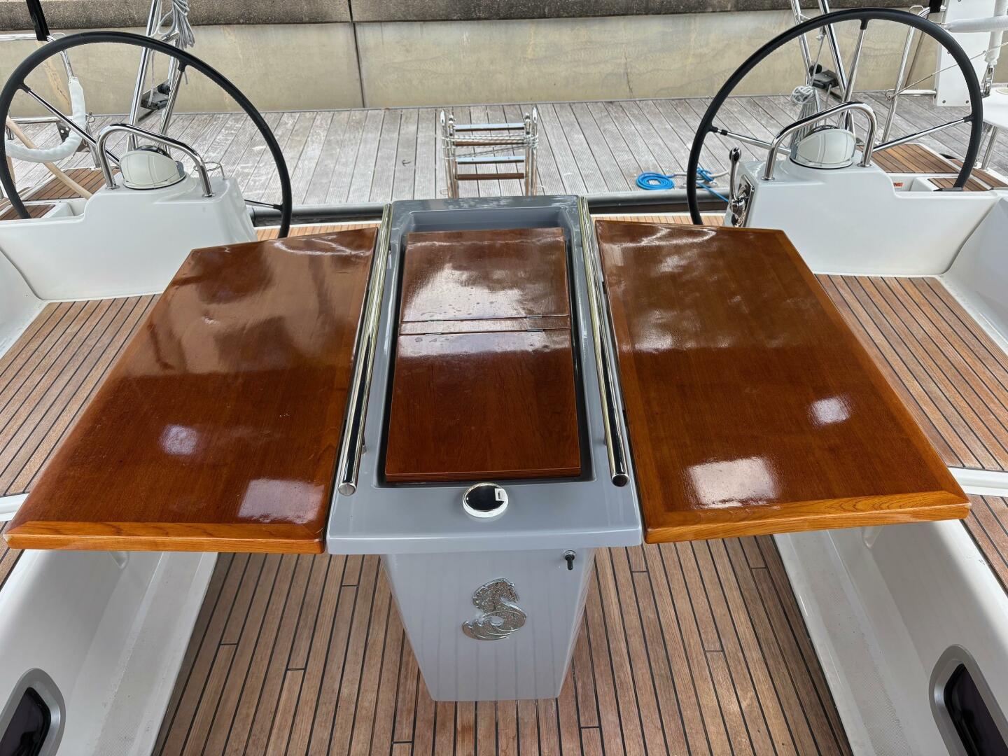 48ft Beneteau Yacht For Sale