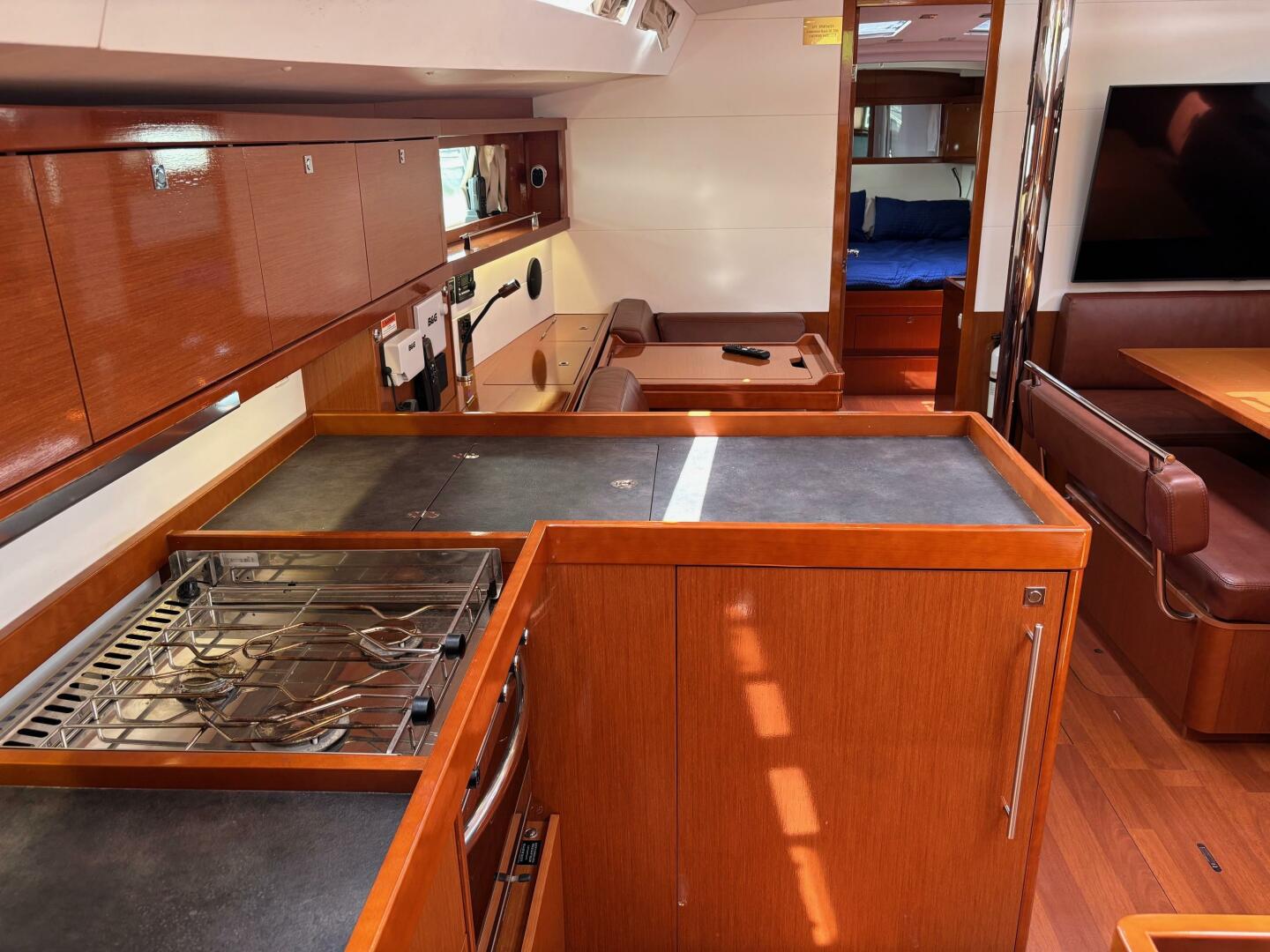 48ft Beneteau Yacht For Sale