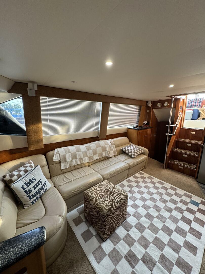 50ft Carver Yacht For Sale