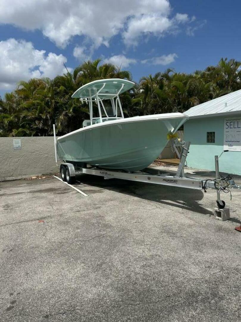 22ft Aquasport Yacht For Sale