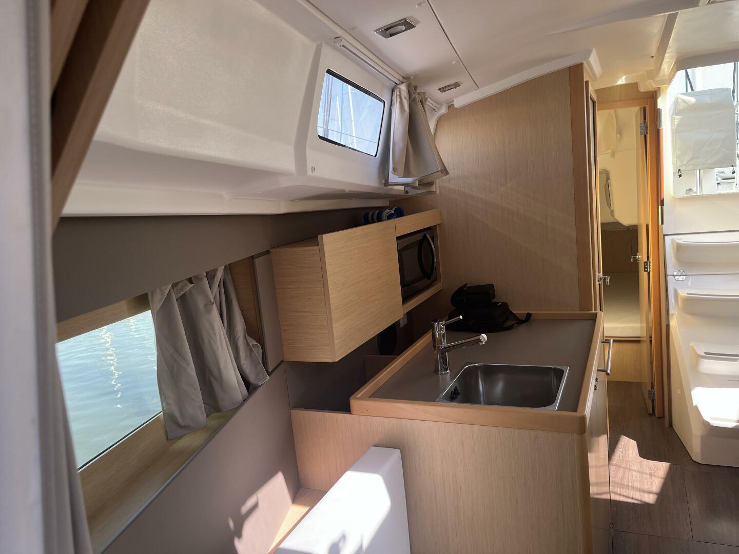 Lady Tiger 35ft Beneteau Yacht For Sale