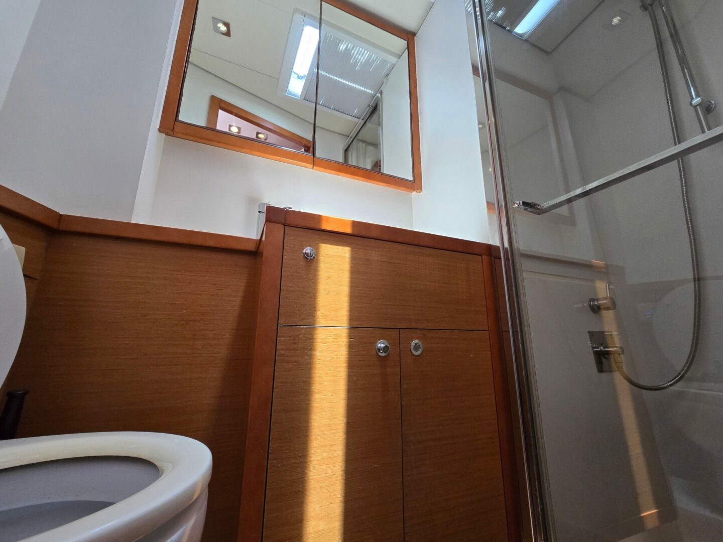 56ft Lagoon Yacht For Sale