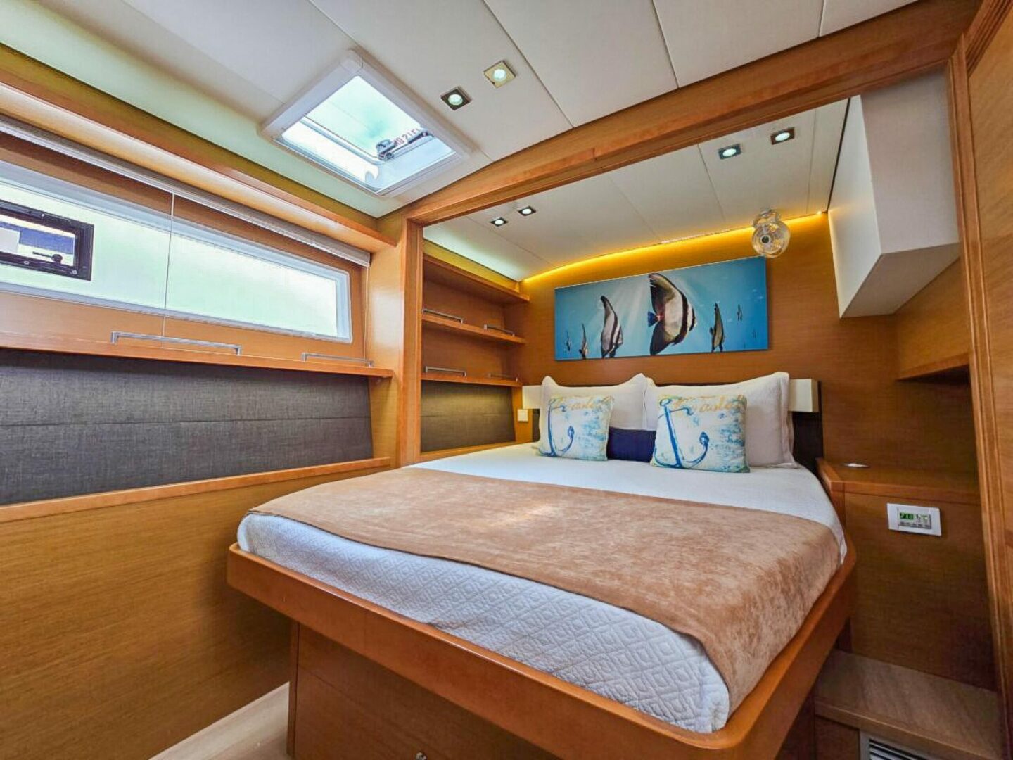 56ft Lagoon Yacht For Sale