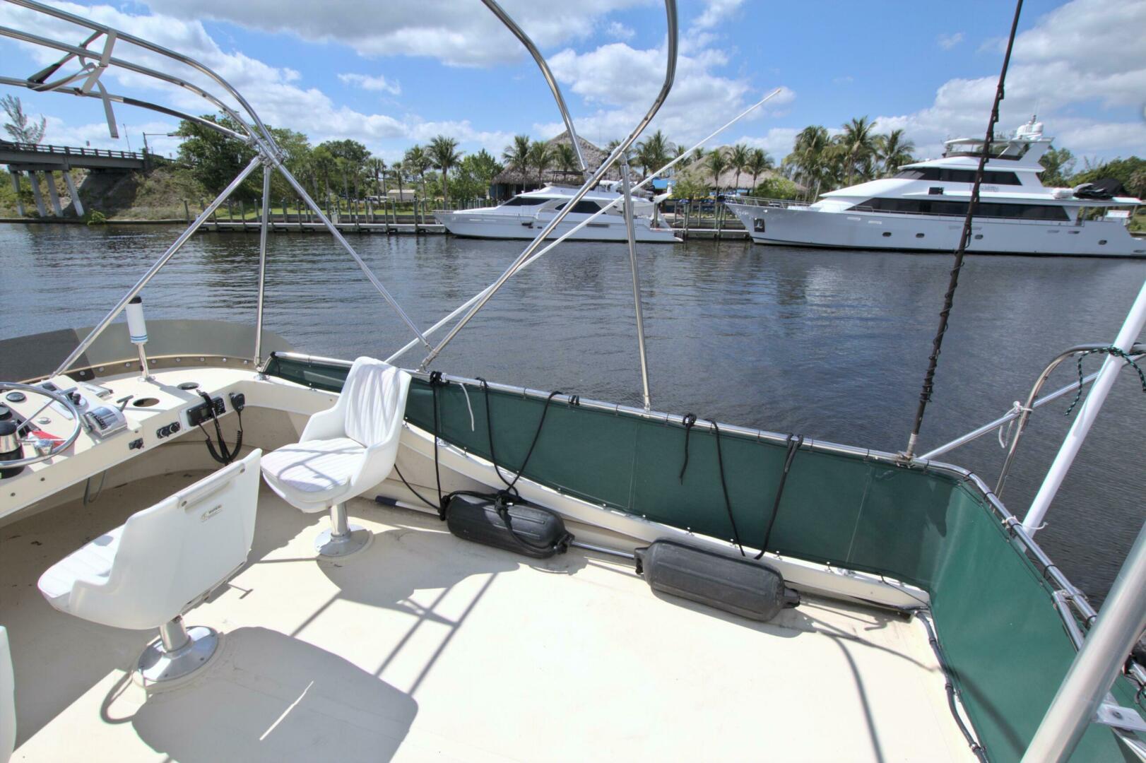 Escapade 31ft Camano Yacht For Sale