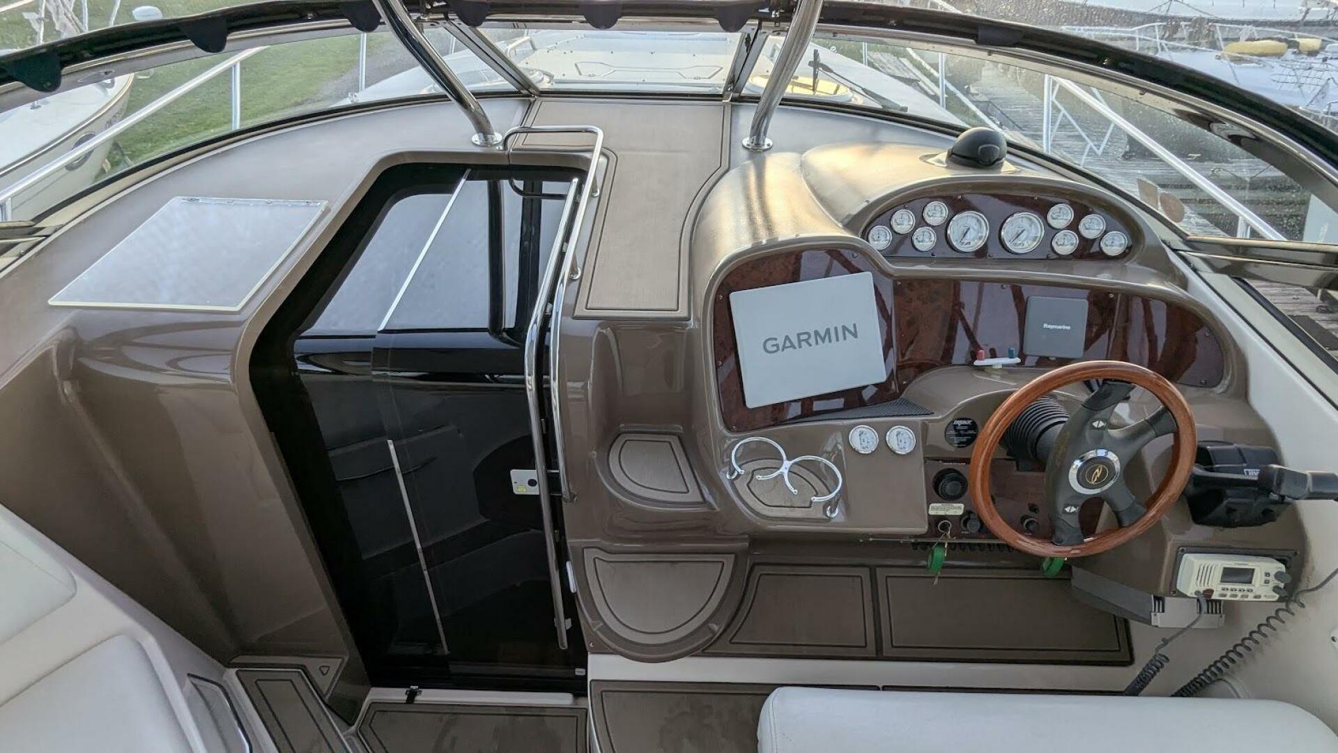 35ft Regal Yacht For Sale