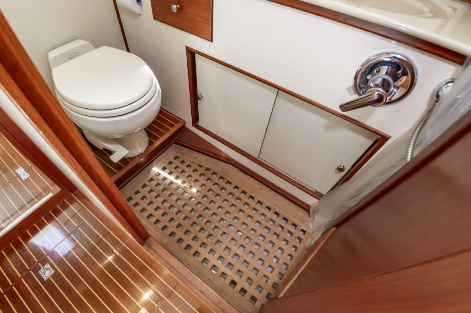 AMYLEASA 49ft Grand Banks Yacht For Sale