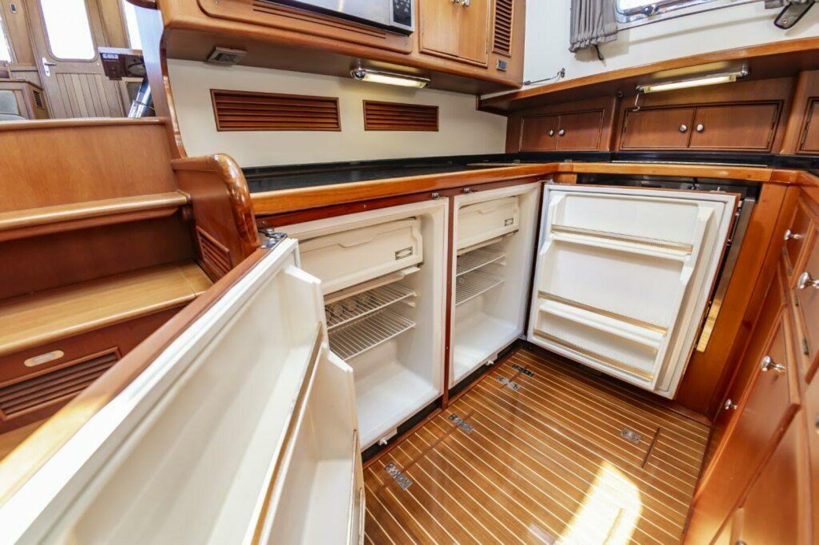 AMYLEASA 49ft Grand Banks Yacht For Sale