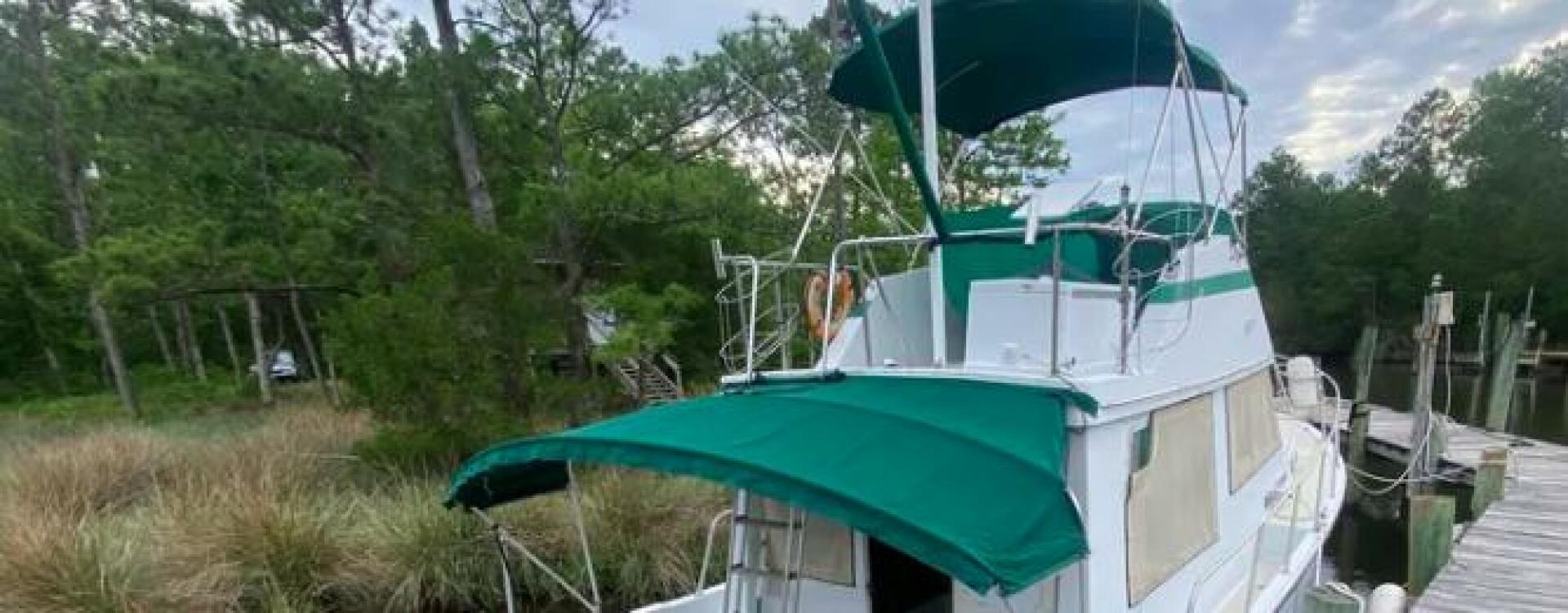 Slow Poke 29ft Prairie Boat Works Yacht For Sale