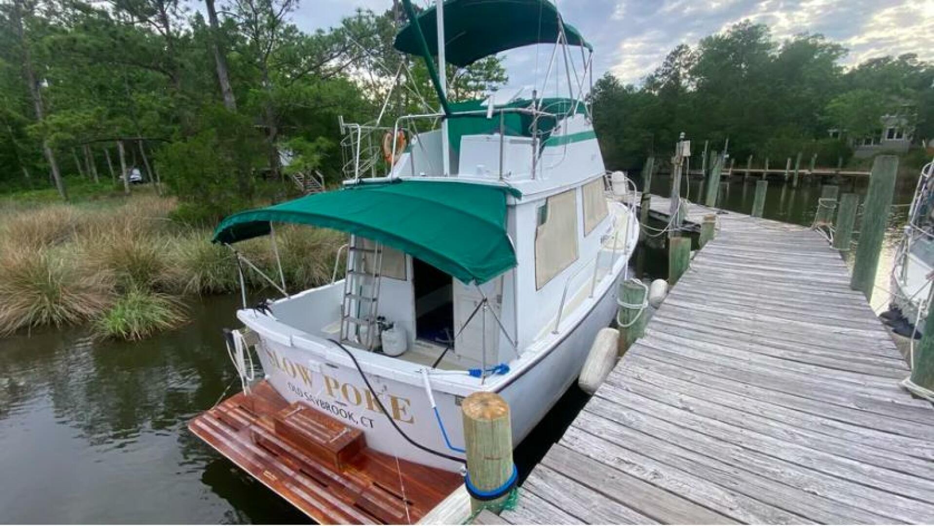 Slow Poke 29ft Prairie Boat Works Yacht For Sale