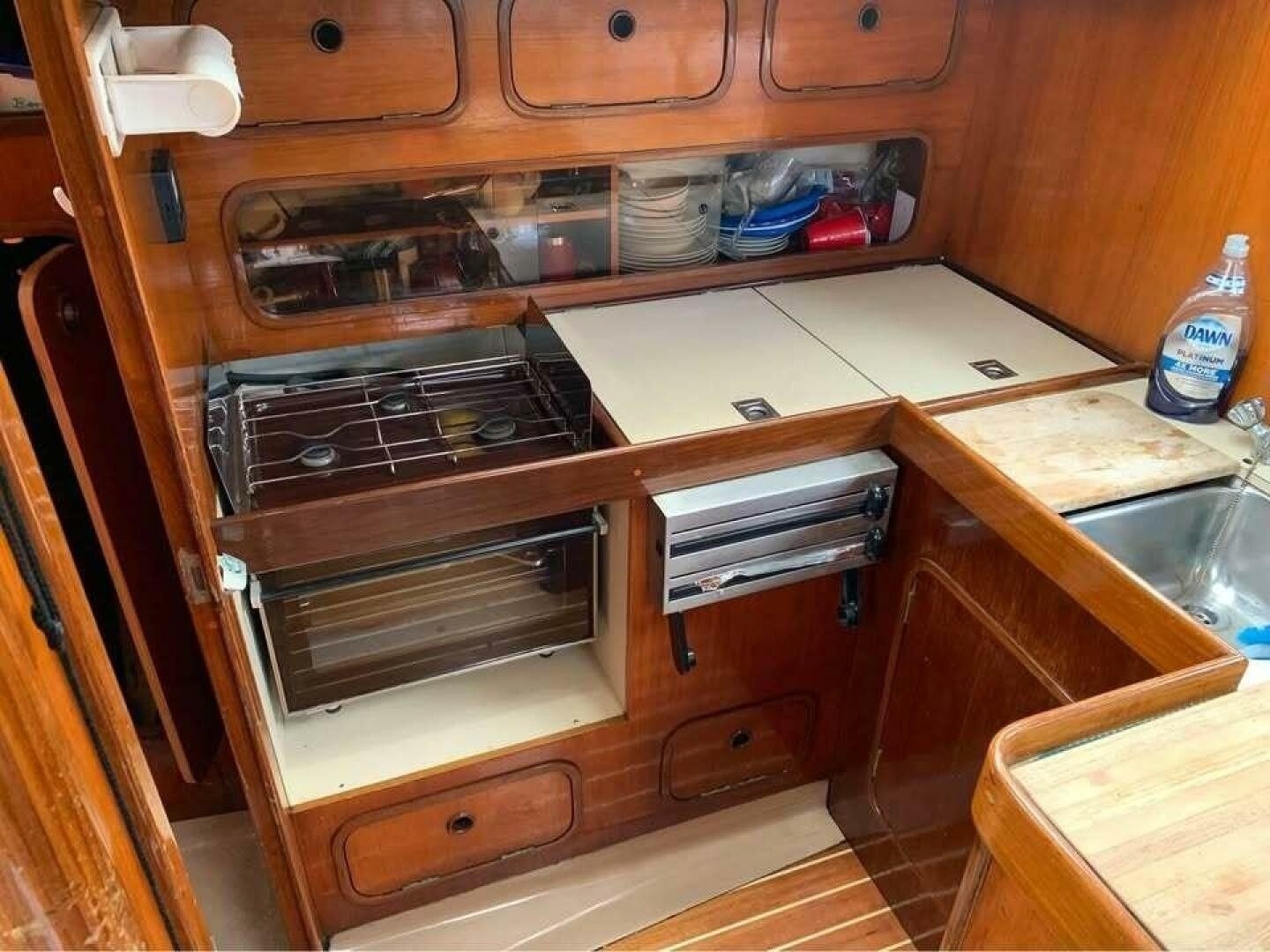 42ft Beneteau Yacht For Sale