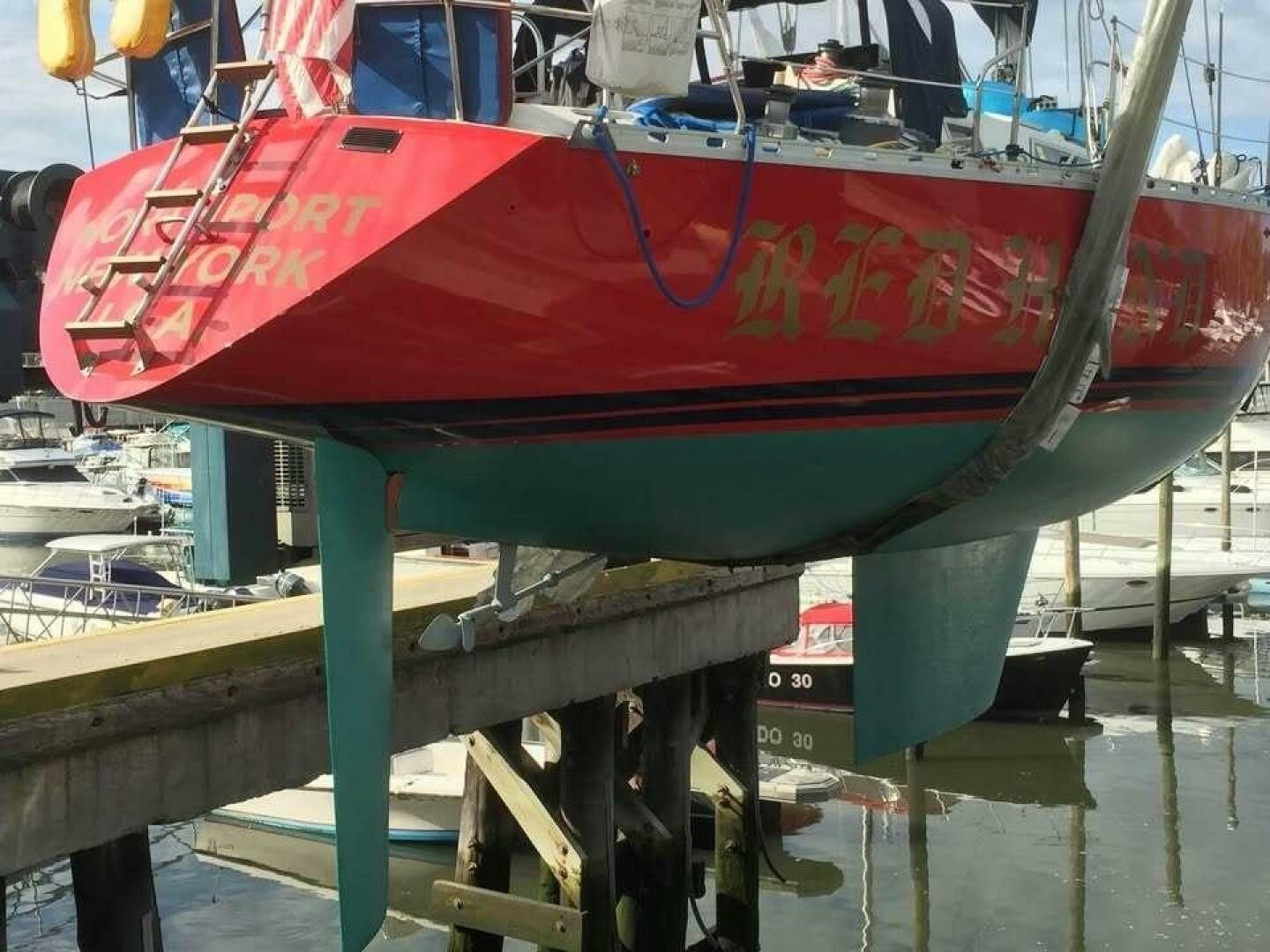1984 Beneteau First 42