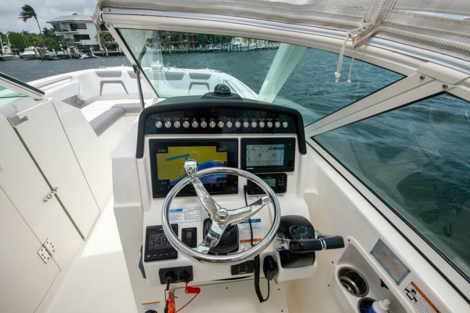 World Cat 29 The Cat's Meow- Helm