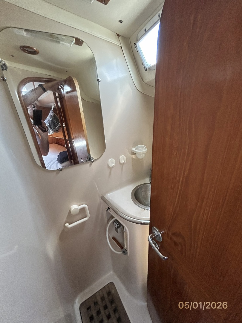 Snowmane 50ft Beneteau Yacht For Sale Snowmane 50ft Beneteau Yacht For Sale