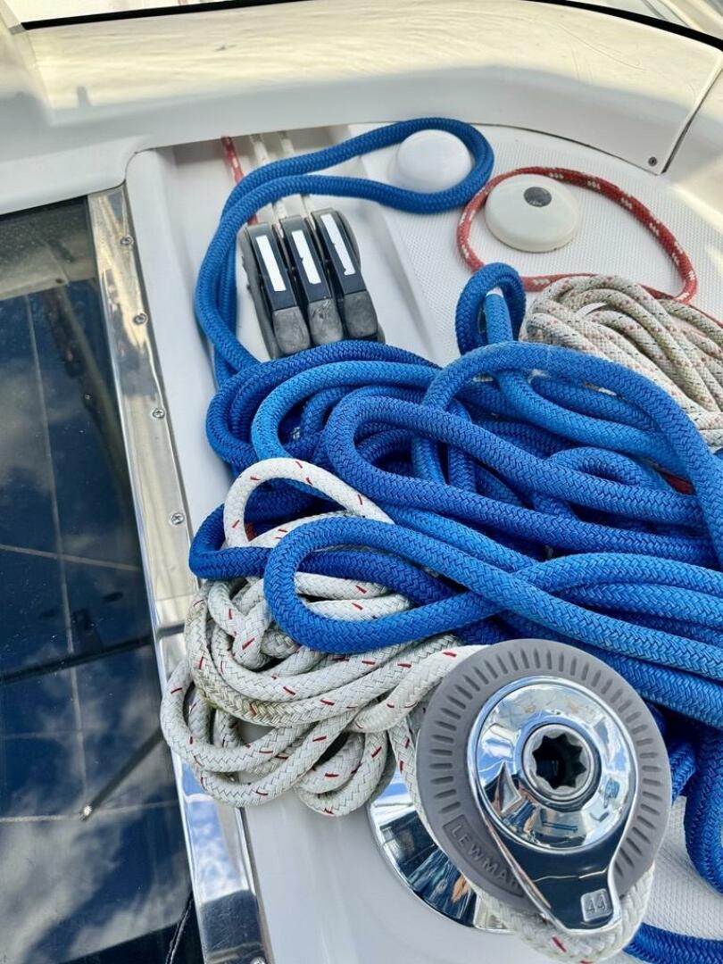 GYPSY PALACE 42ft Hunter Yacht For Sale