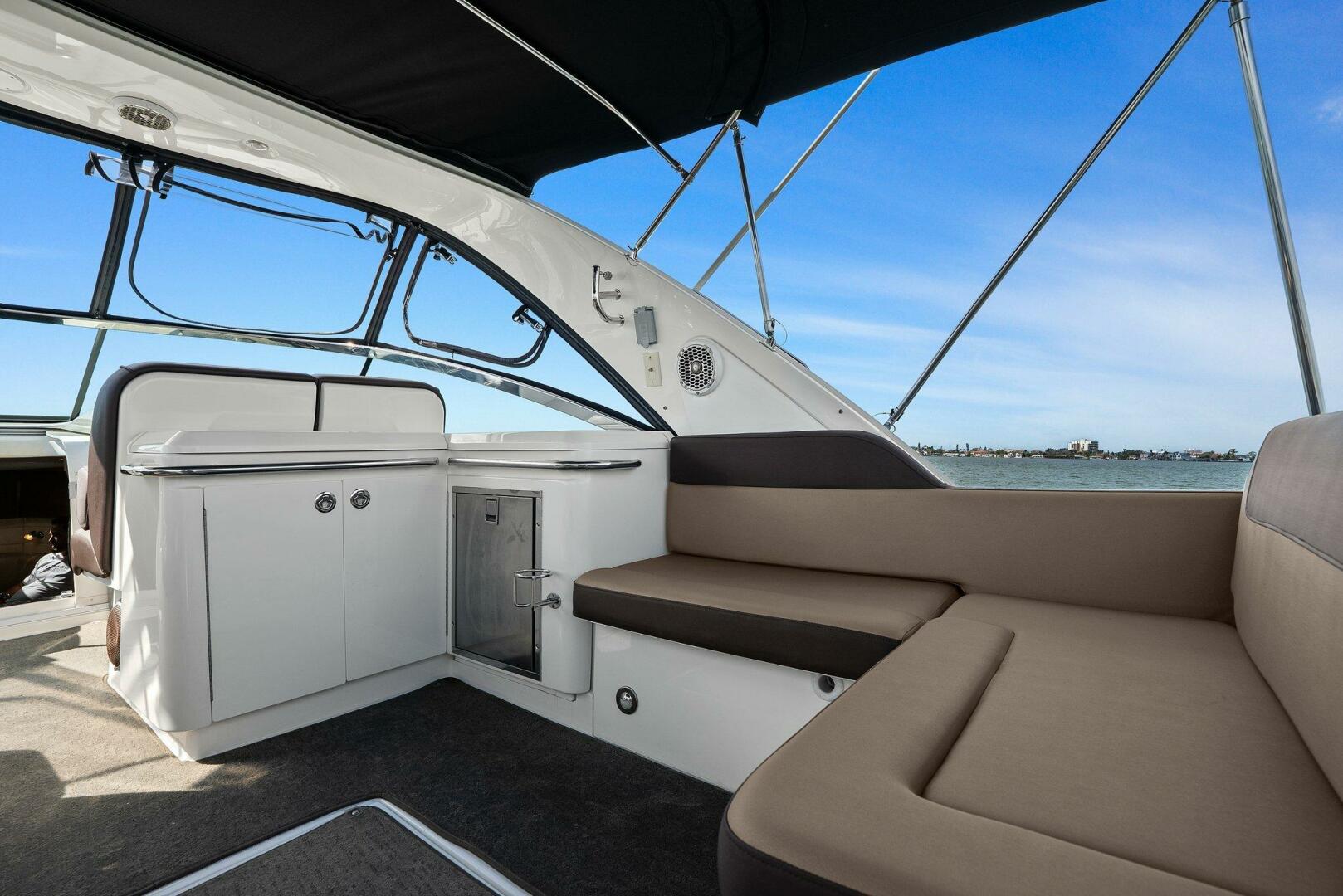 2014 Sea Ray 370 Venture (Lil Sea Sass)-Wet Bar/Grill