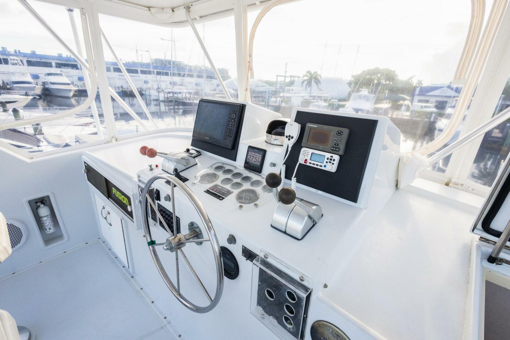 JUNKANOO 70ft Hatteras Yacht For Sale
