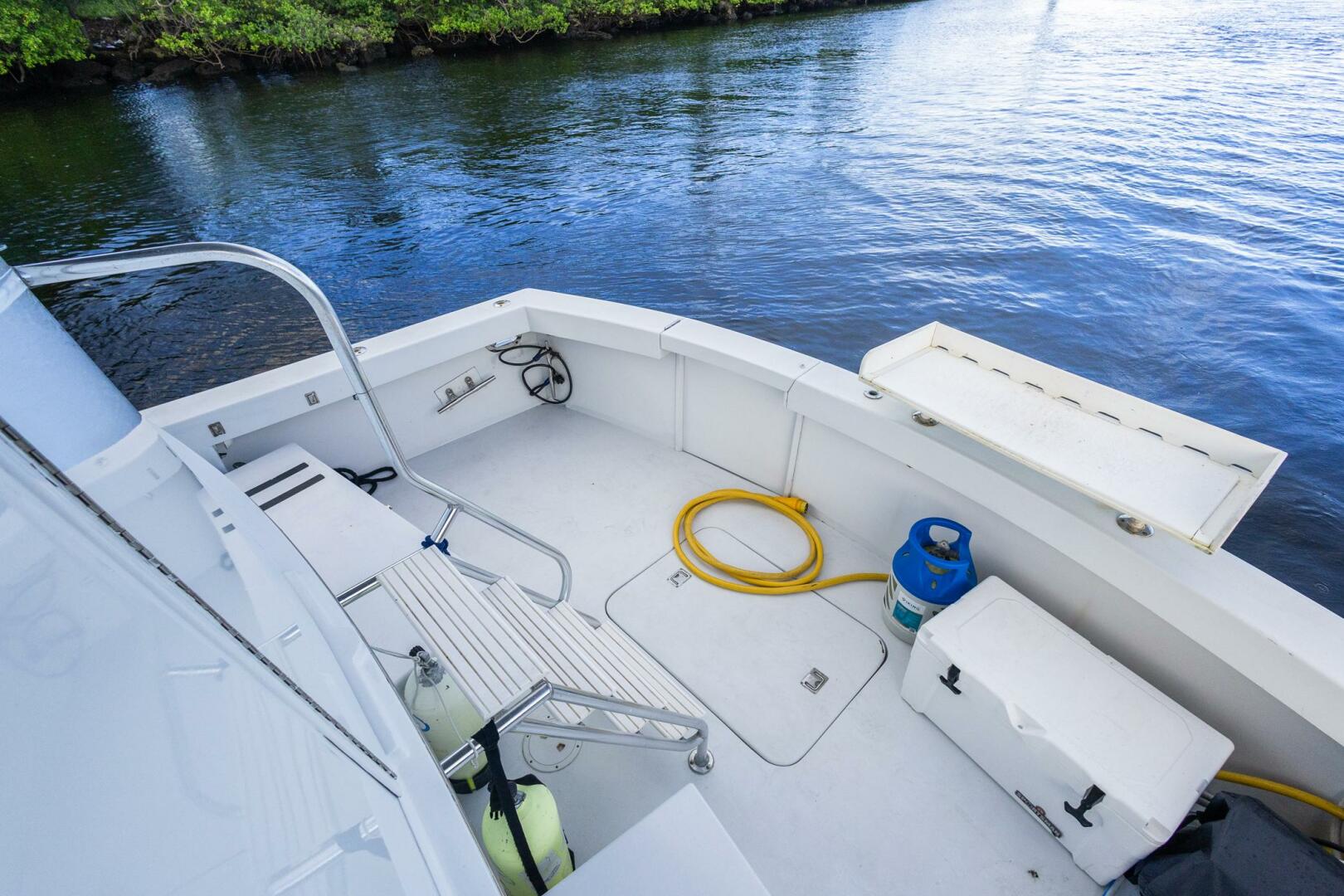 JUNKANOO 70ft Hatteras Yacht For Sale