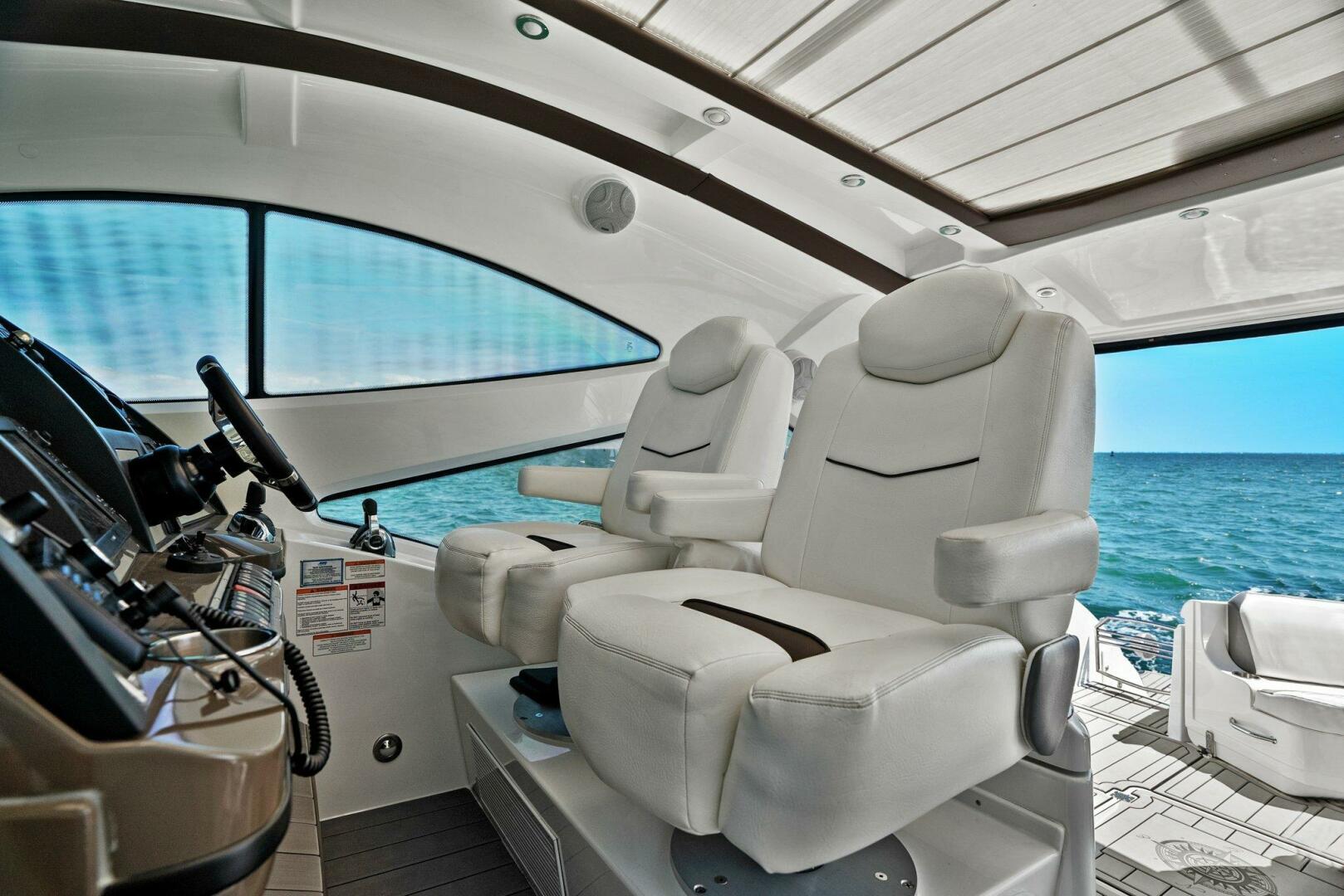 Shoes Knot Allowed 54ft Cruisers Yachts Yacht For Sale