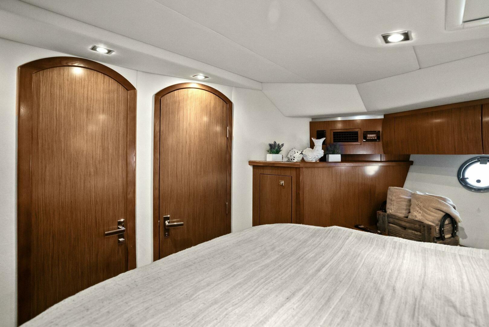 Shoes Knot Allowed 54ft Cruisers Yachts Yacht For Sale