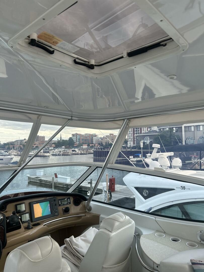 46ft Carver Yacht For Sale