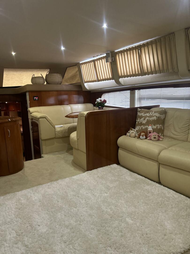 46ft Carver Yacht For Sale