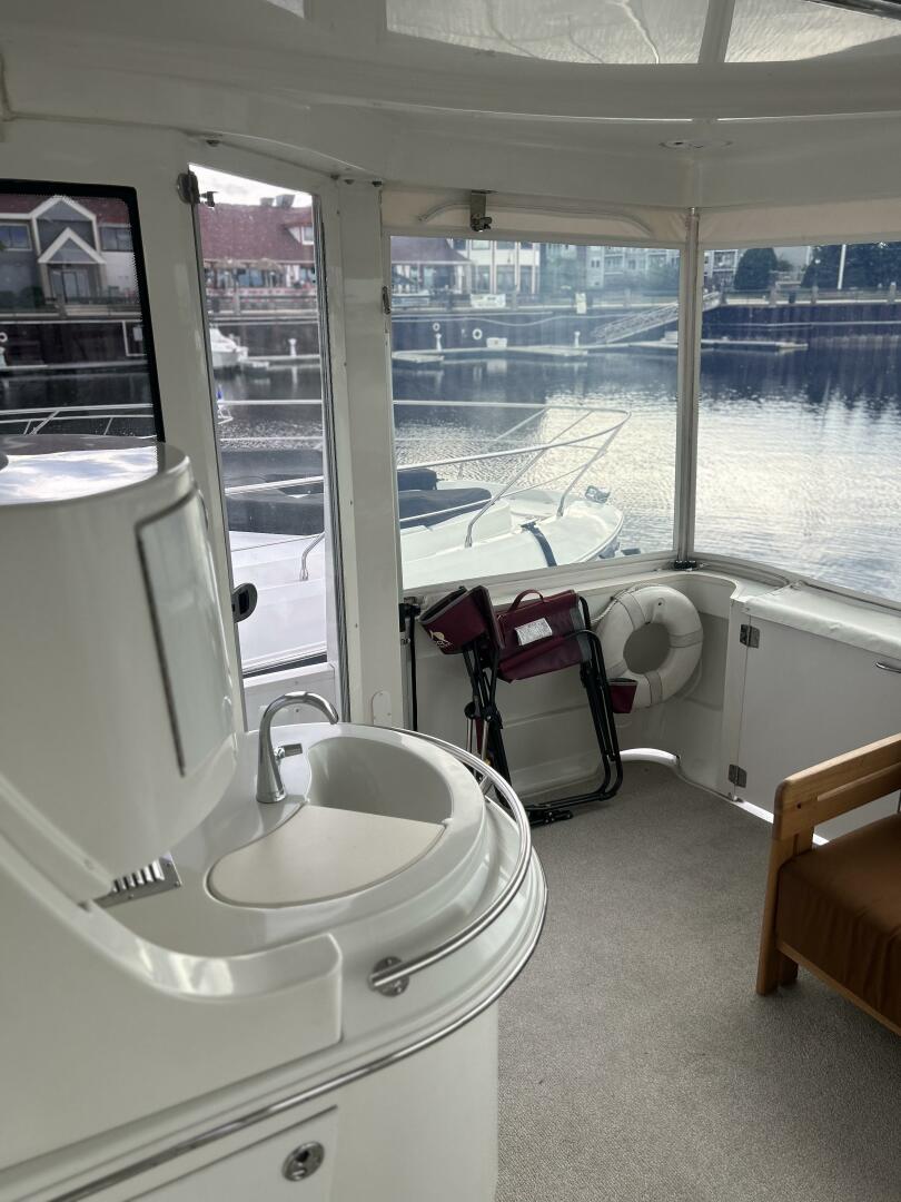 46ft Carver Yacht For Sale