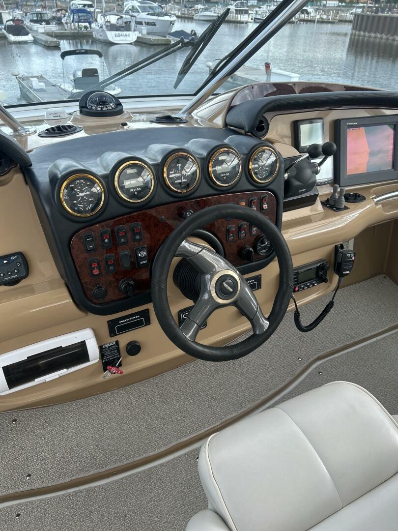 46ft Carver Yacht For Sale