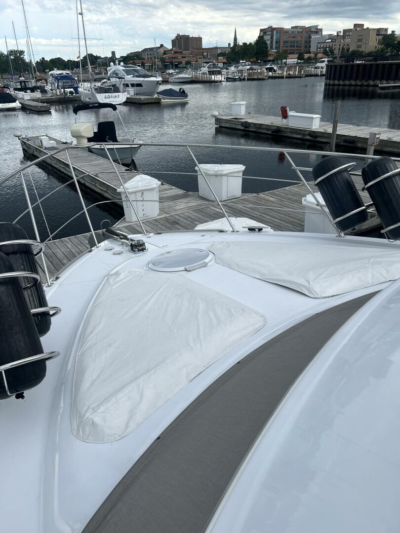 46ft Carver Yacht For Sale