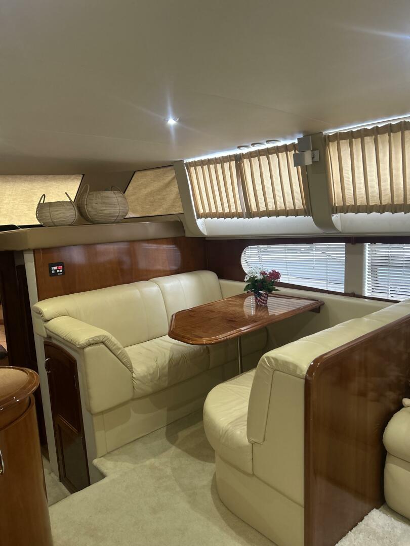 46ft Carver Yacht For Sale