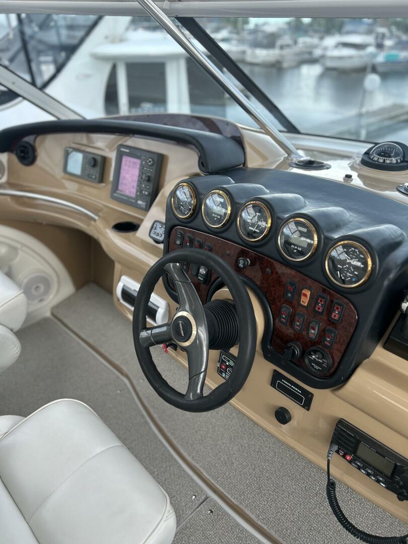 46ft Carver Yacht For Sale