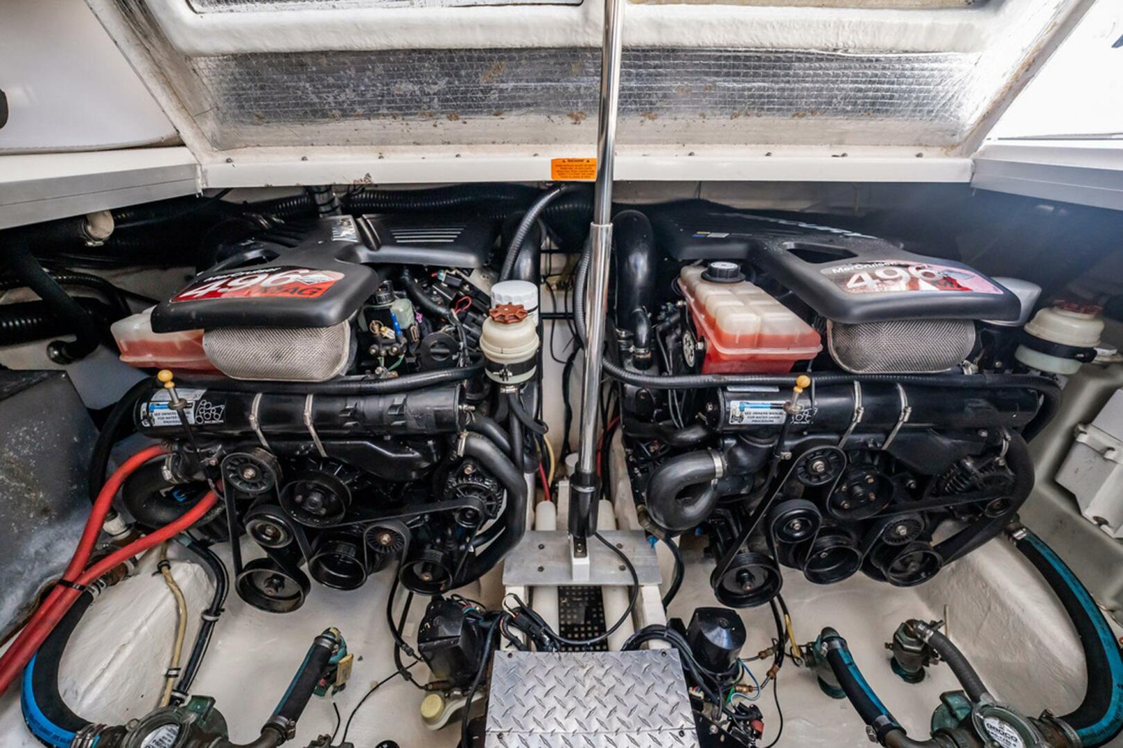 HAPPY OURS 35ft Chaparral Yacht For Sale