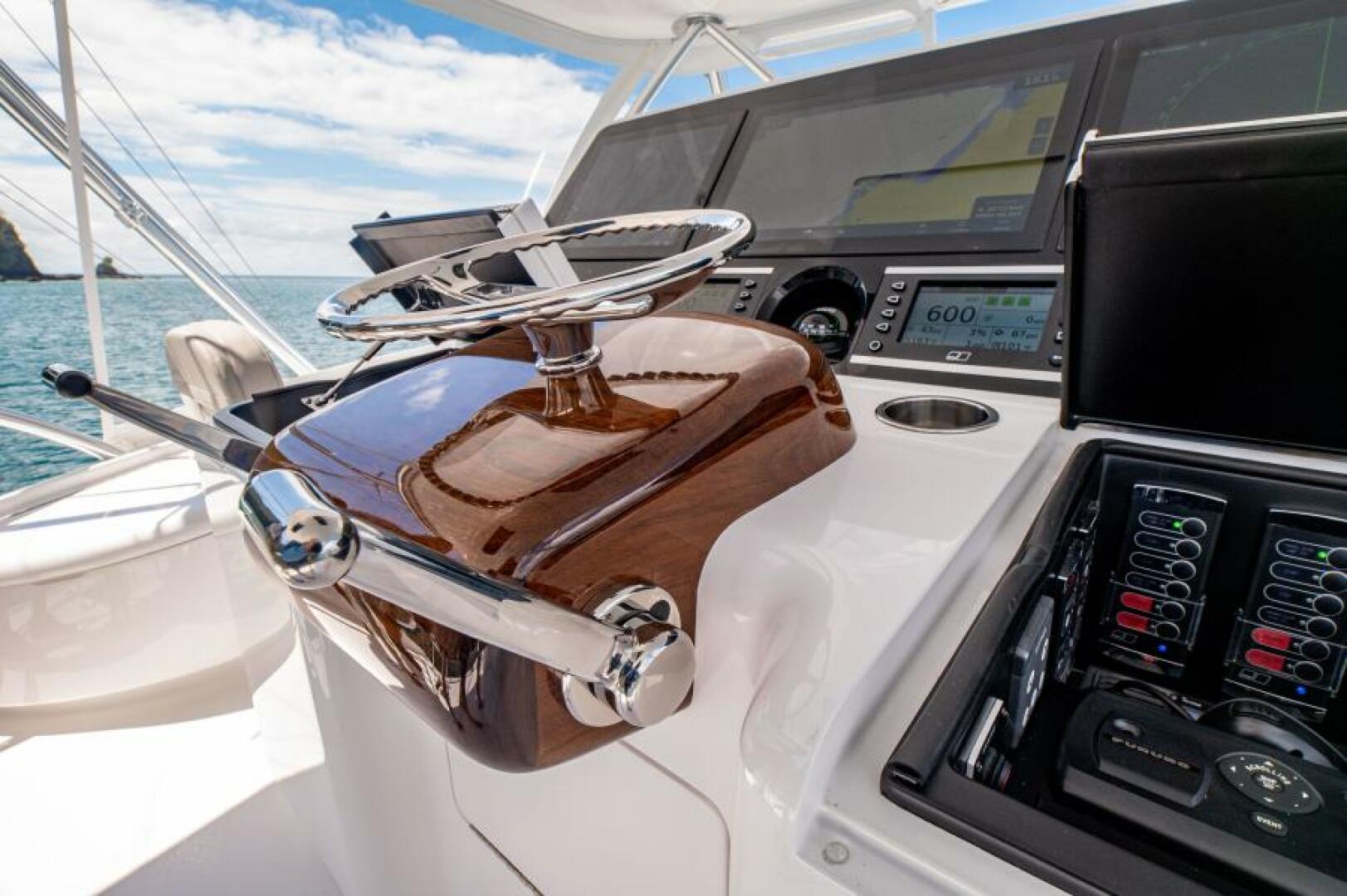 2023 Viking 64 Convertible